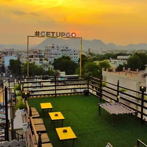 https://the-hosteller-udaipur.udaipurhotels.org